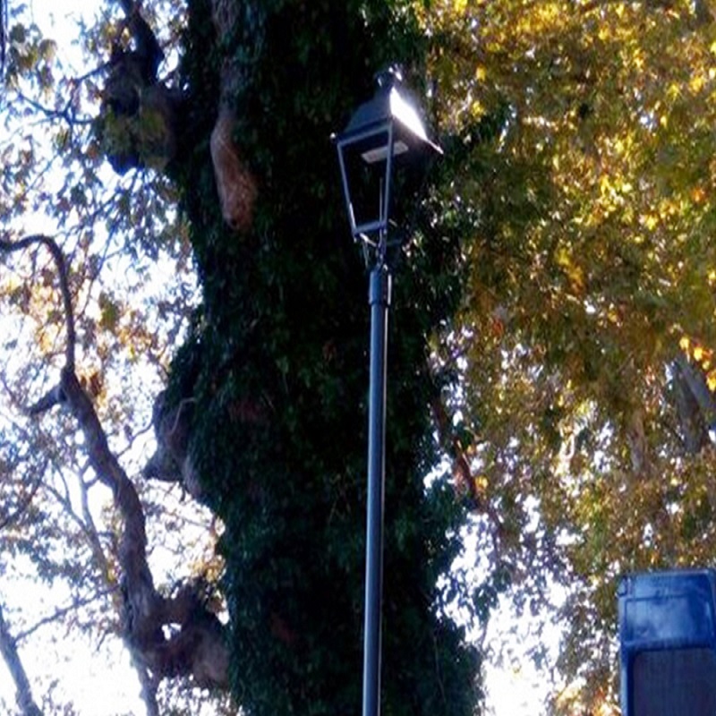 Soilsiú LED High Bay: Treoir Roghnaithe Riachtanach, Sonraíochtaí, agus Leideanna Suiteála